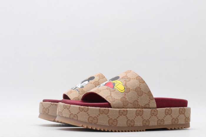 GUI SANDAL