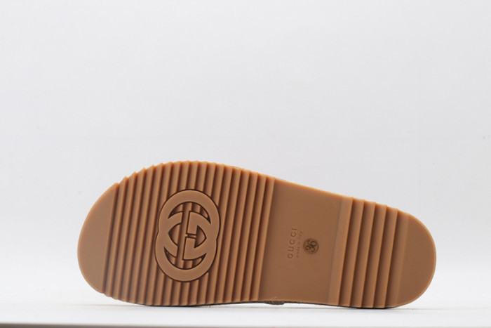 GUI SANDAL