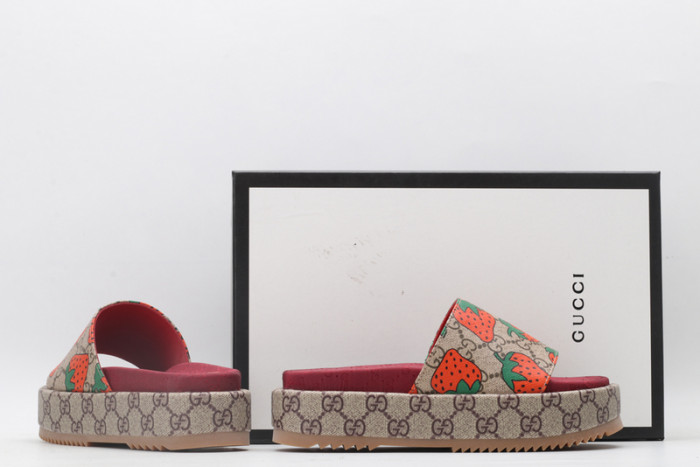 GUI SANDAL