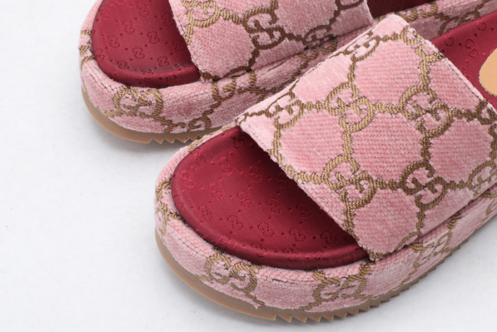 GUI SANDAL