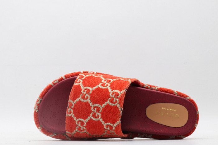 GUI SANDAL