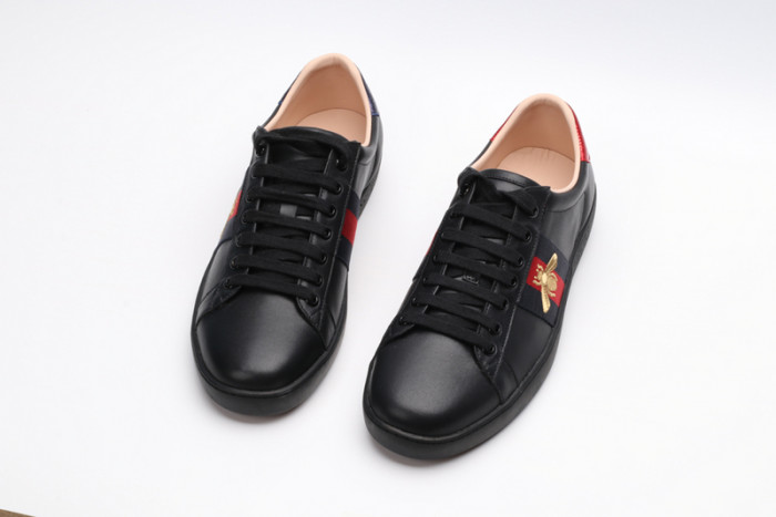 GUI SNEAKER