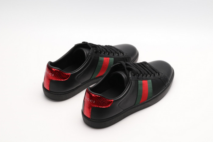 GUI SNEAKER