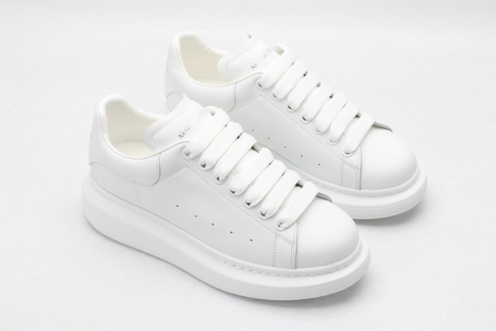 ALEX MCQU SNEAKER