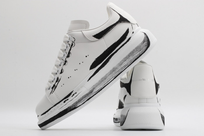 ALEX MCQU SNEAKER