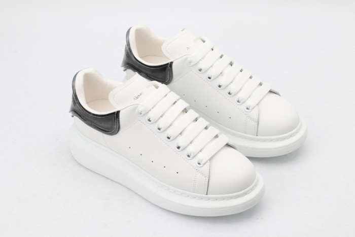 ALEX MCQU SNEAKER