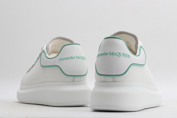 ALEX MCQU SNEAKER