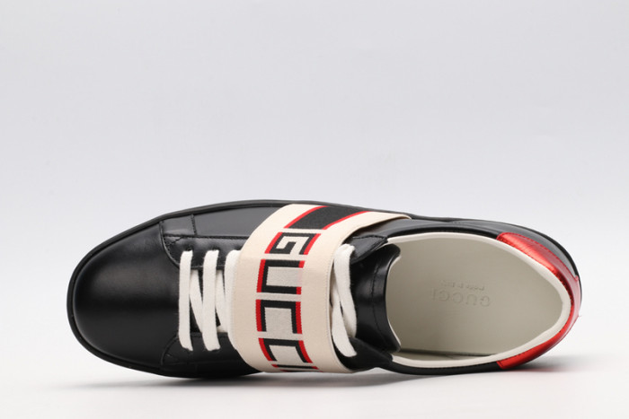 GUI SNEAKER