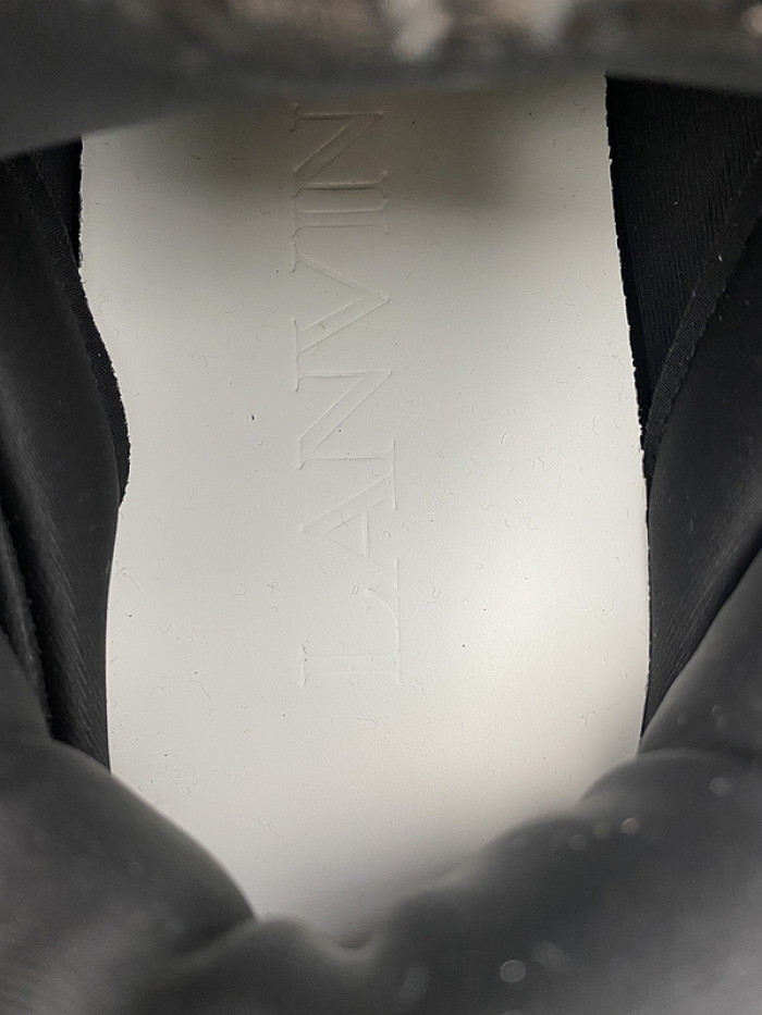 LANV1N CURB SNEAKER