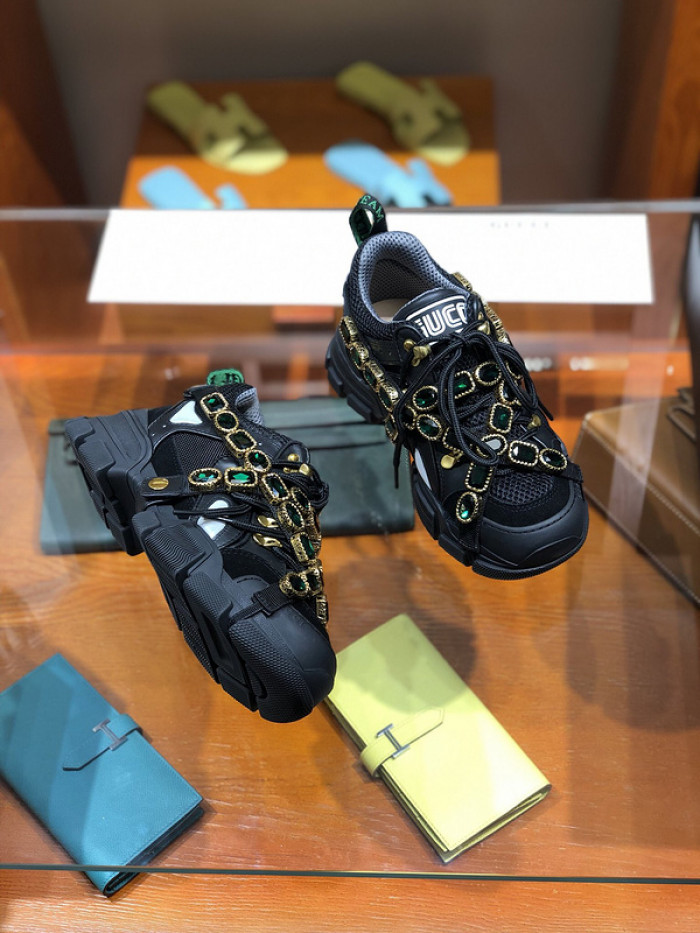 GUI SNEAKER