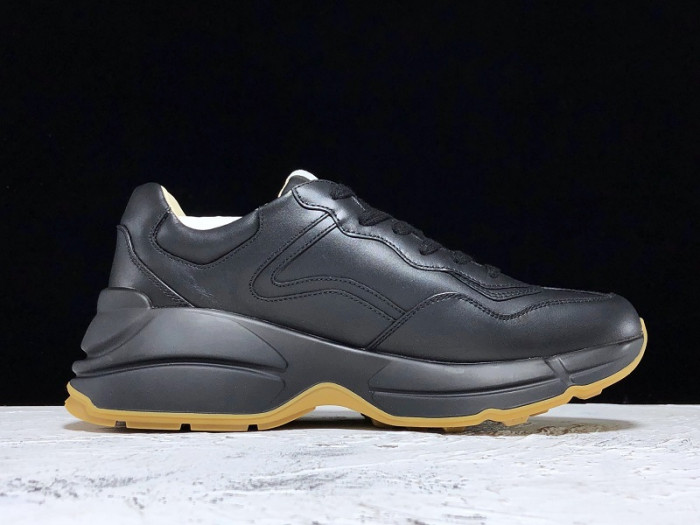 GUI SNEAKER