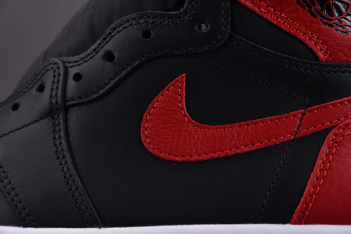 AIR JORDAN 1 RETRO HIGH OG “BANNED” RED MENS 555088-001