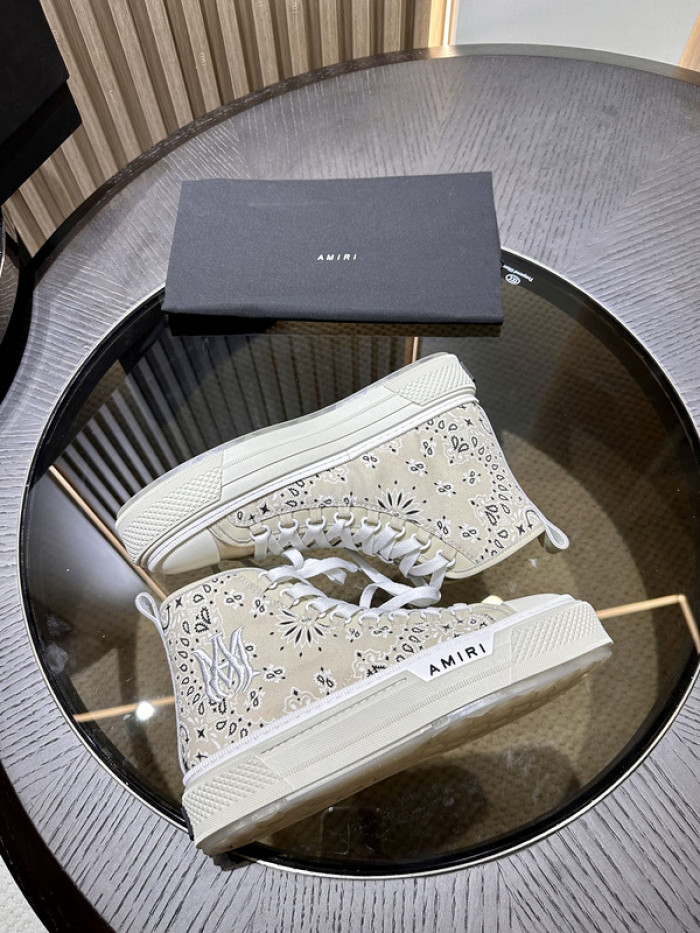 AM1R1 SNEAKER