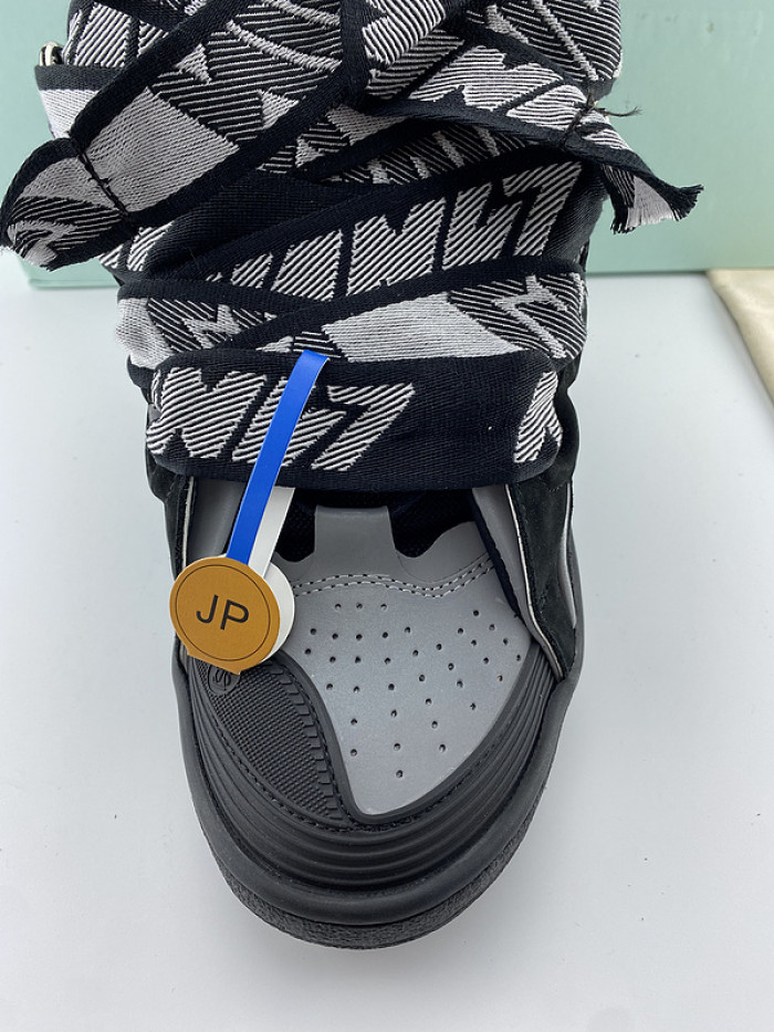 LANV1N CURB SNEAKER