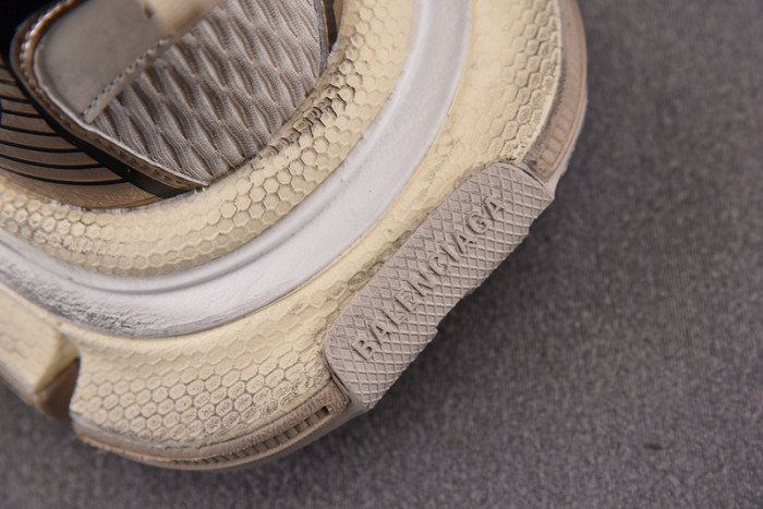BALEN&GA SNEAKER