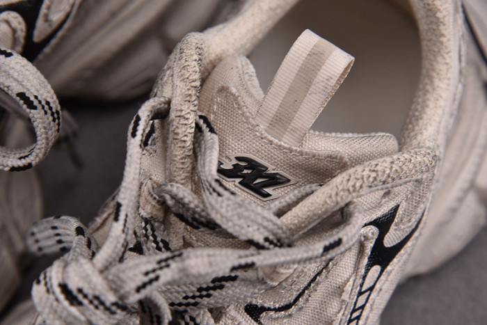 BALEN&GA SNEAKER