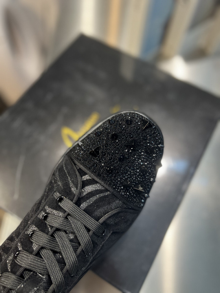 CL SNEAKER