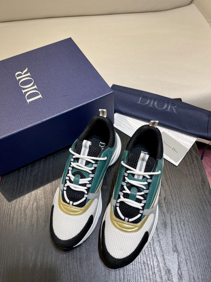 D10R SNEAKER