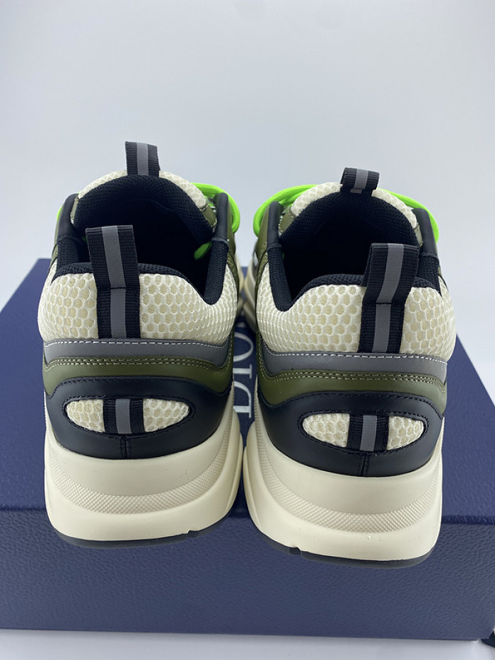 D10R SNEAKER