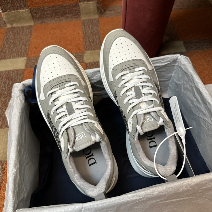 D10R B25 SNEAKER
