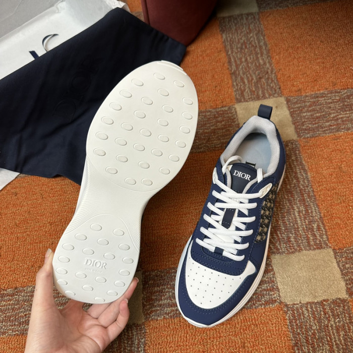 D10R B25 SNEAKER