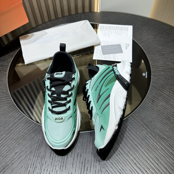 D10R B44 SNEAKER