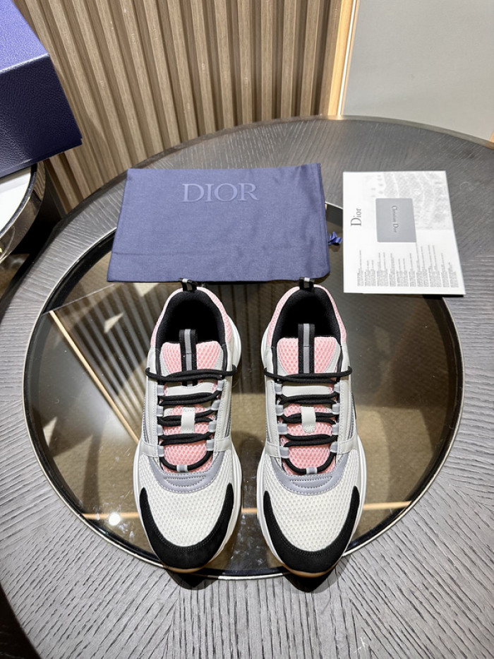 D10R SNEAKER