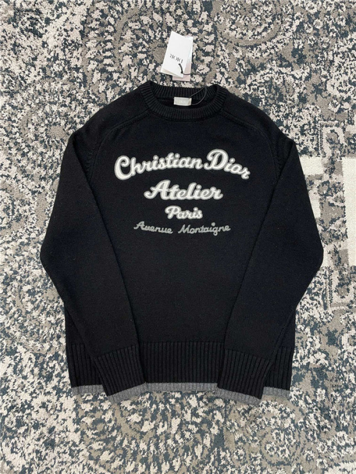 D10R SWEATER