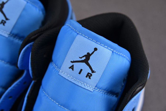 Air Jordan 1 Mid“University Blue” DQ8426-401