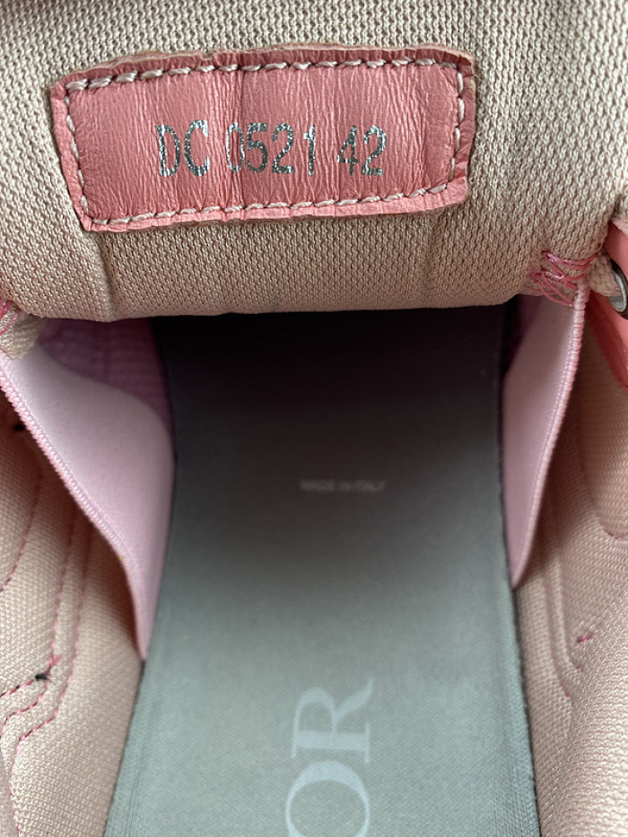 D10R SNEAKER