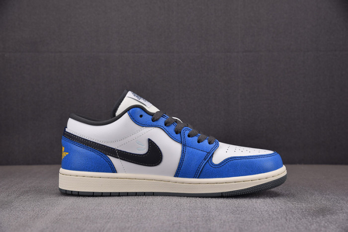 Wmns Air Jordan 1 Low SE 