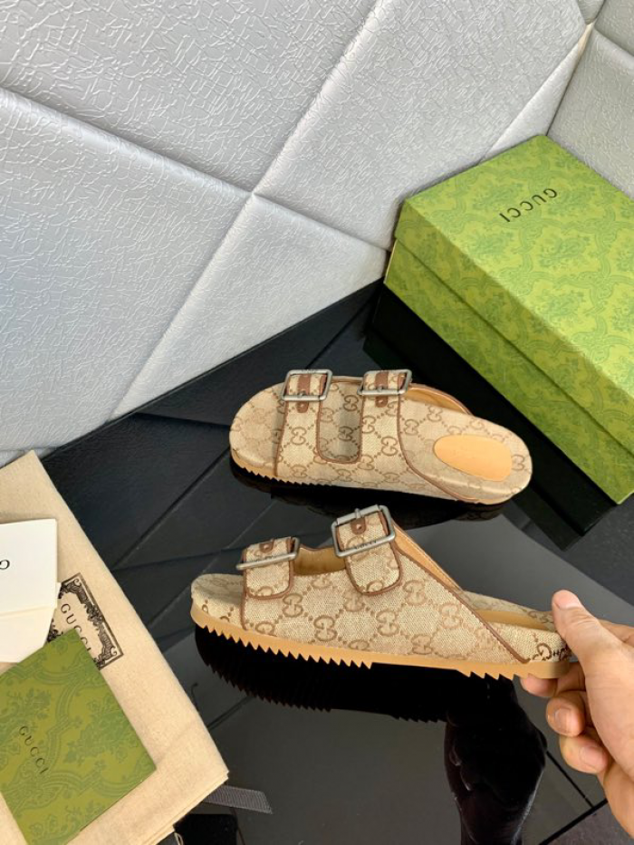 GUI SANDAL