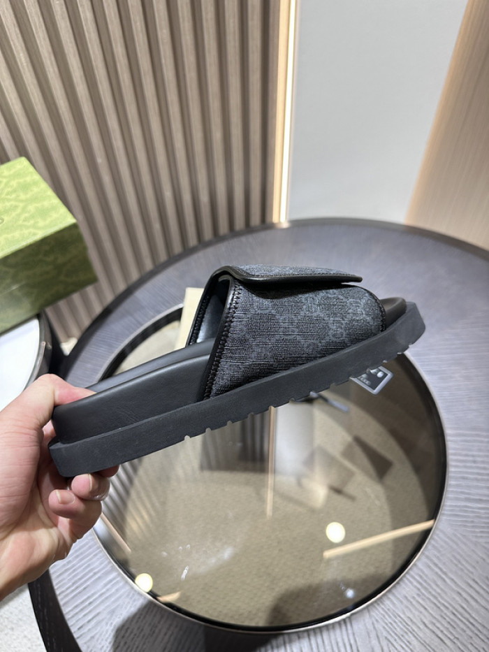 GUI SANDAL
