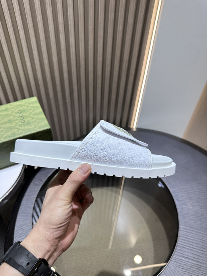 GUI SANDAL
