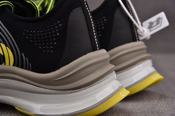 GUI SNEAKER