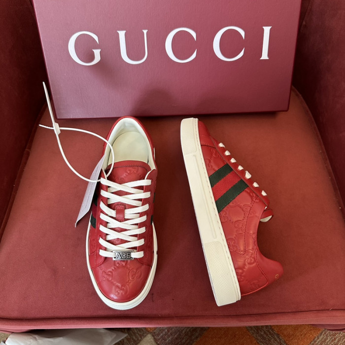 GUI SNEAKER