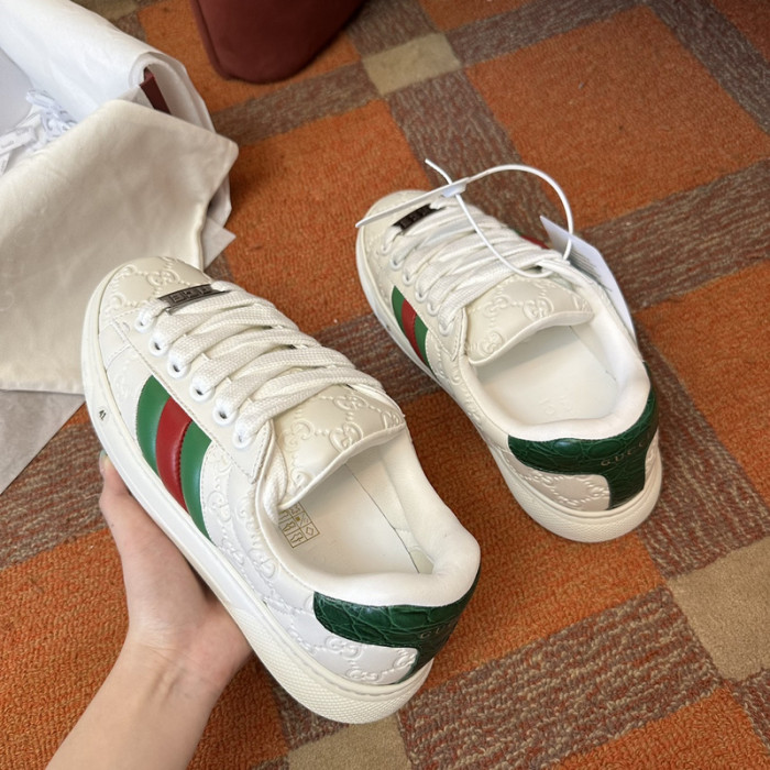 GUI SNEAKER
