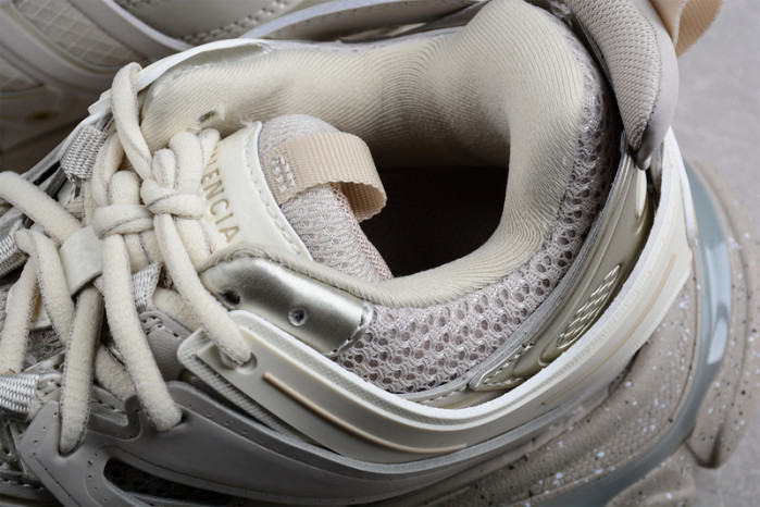 BALEN&GA SNEAKER