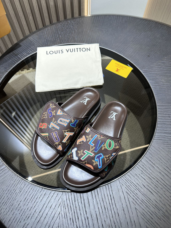 L0VT SANDAL