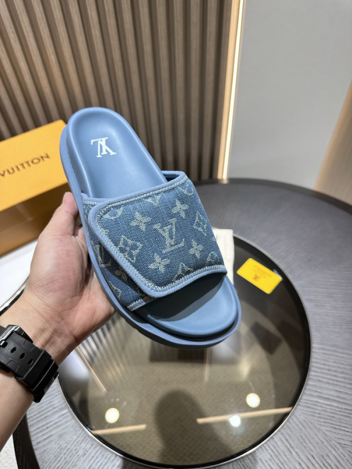 L0VT SANDAL