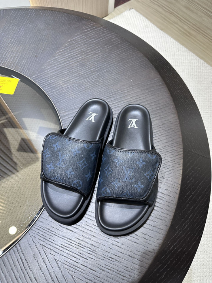 L0VT SANDAL