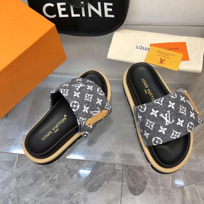 L0VT SANDAL
