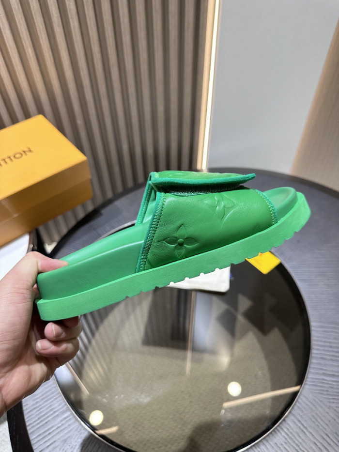 L0VT SANDAL