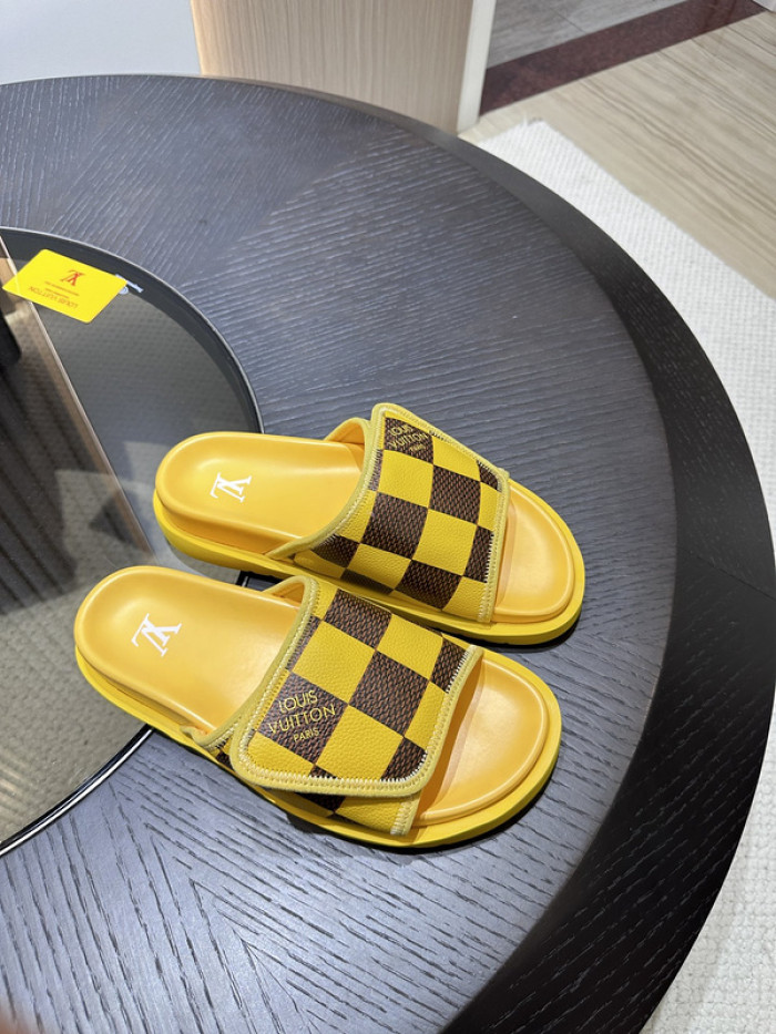 L0VT SANDAL