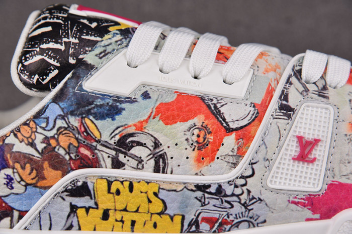 L0VT SNEAKER