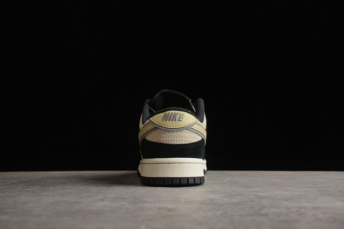 Nike Dunk Low “Pink Suede” DV3054-001