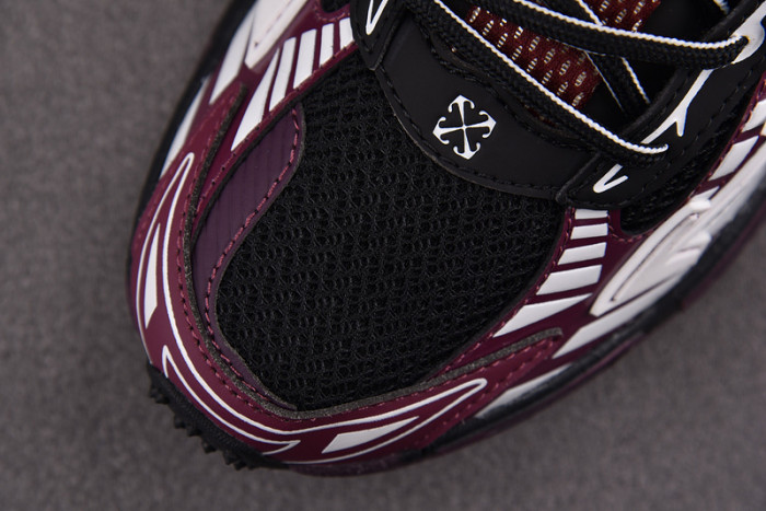 OFW SNEAKER