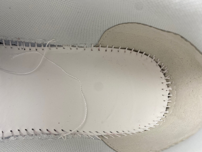 OFW SNEAKER